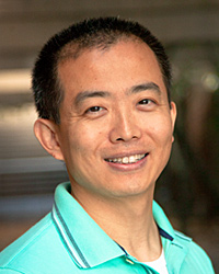 Dr. Baochuan Lu, computer science faculty